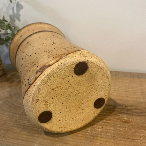 Beautiful Pottery Wine Chiller - Picture 6 of 6